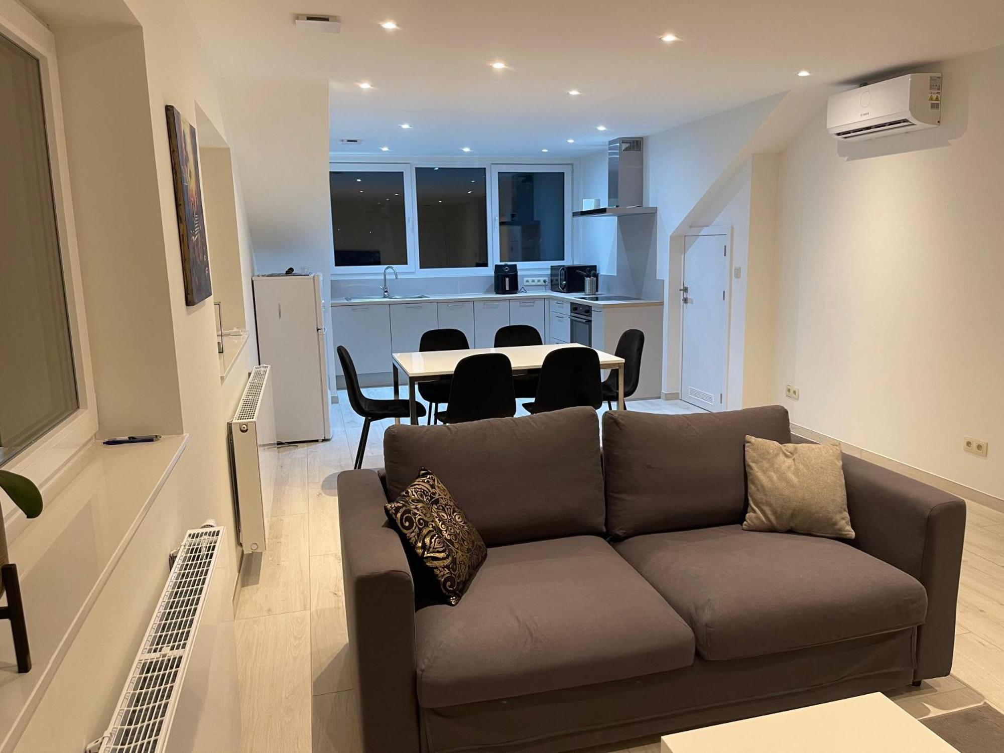 Proche De L'atomium Apartment